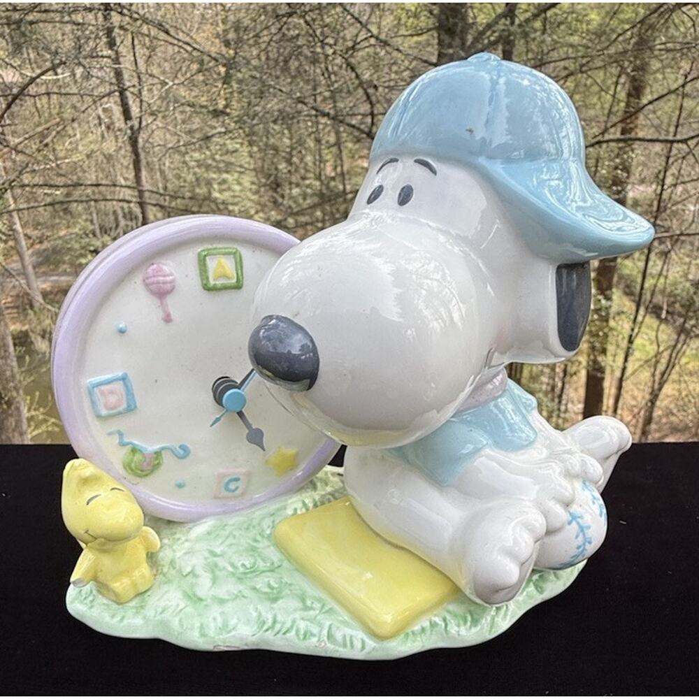 Hallmark Studio B Baby Snoopy Woodstock Baseball Clock Decorative Works!